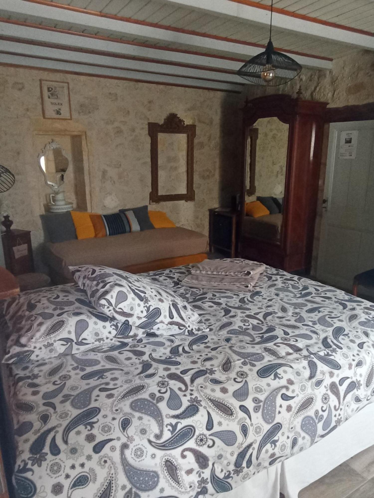 La Girondine Bed and Breakfast Galgon Eksteriør billede